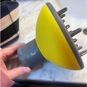 DryBar diffuser attachment